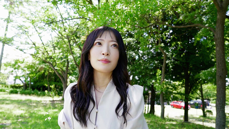 人妻の花びらめくり 天宮かすみ 公式サンプル画像2